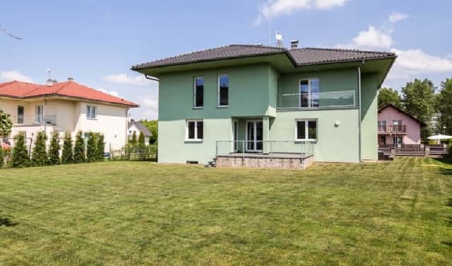 Pronájem domu 350 m² s pozemkem 1 000 m², Pod Valem II., Průhonice, okres Praha-západ