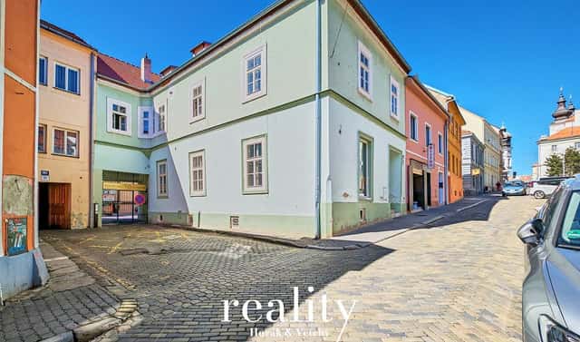 Prodej domu 429 m² s pozemkem 159 m², Dolní Česká, Znojmo
