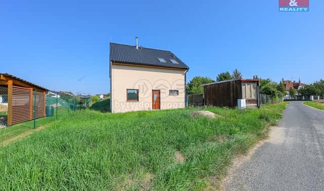 Prodej domu 160 m² s pozemkem 1 147 m², Jiráskova, Bedihošť, okres Prostějov