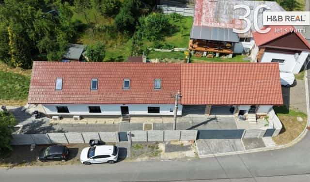 Prodej domu 300 m² s pozemkem 1 220 m², Kelč, okres Vsetín