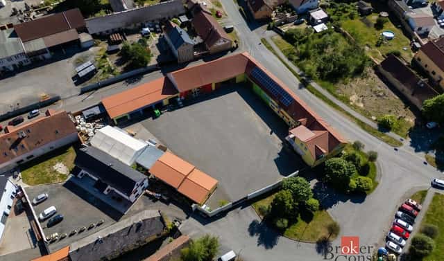 Prodej obchodních prostor 3 458 m², Staročeské nám., Nýřany, okres Plzeň-sever