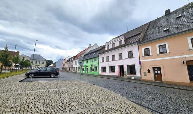 Pronájem obchodních prostor 150 m², Mírové náměstí, Nové Město pod Smrkem, okres Liberec