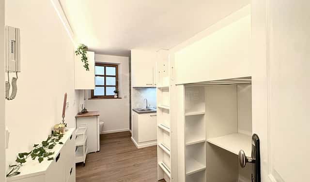 Pronájem bytu 1+kk 11 m², Kodaňská, Praha 10 – Vršovice