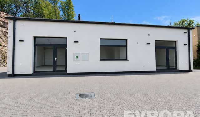 Pronájem výrobních prostor 200 m², Nová Paka, okres Jičín