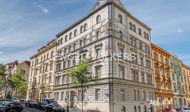 Pronájem kanceláře 22 m², Domažlická, Praha 3 – Žižkov