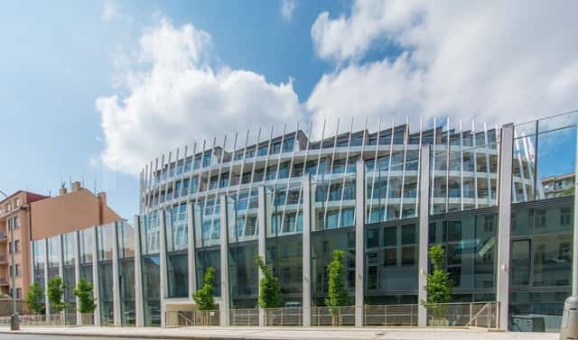 Pronájem kanceláře 345 m², Holečkova, Praha 5 – Smíchov