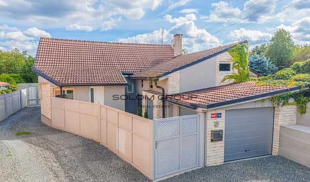 Prodej domu 140 m² s pozemkem 294 m², Pod Můstkem, Rudná, okres Praha-západ