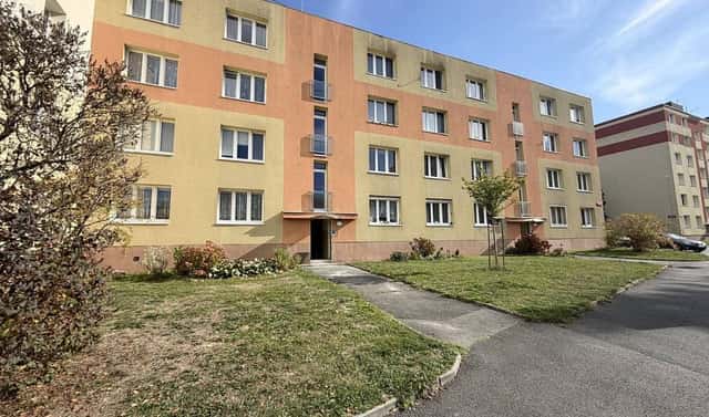 Pronájem bytu 1+1 37 m², Polední, Plzeň – Lobzy, okres Plzeň-město