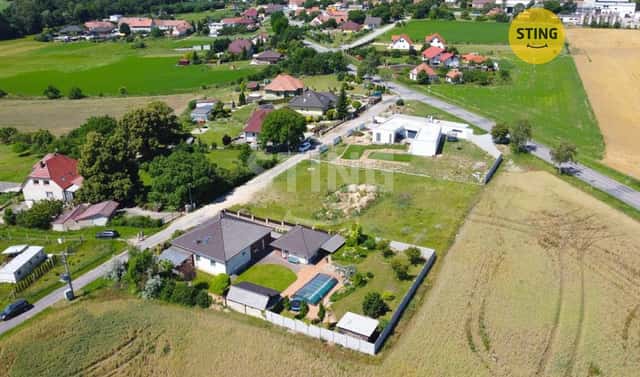 Prodej stavebního pozemku 1 653 m², Rybníky, okres Znojmo