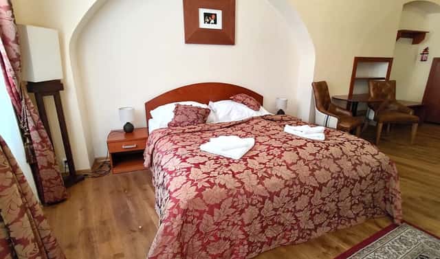 Pronájem bytu 4+kk 110 m², Zbrojnická, Plzeň – Vnitřní Město, okres Plzeň-město