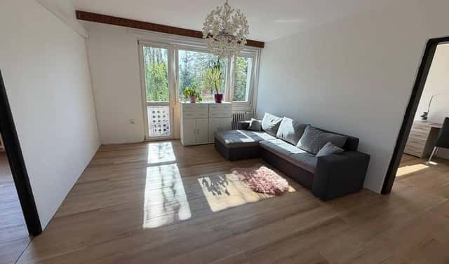 Pronájem bytu 4+1 73 m², Jižní, Hradec Králové – Slezské Předměstí