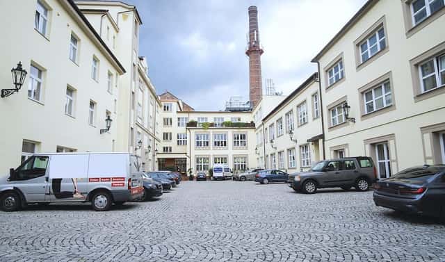 Pronájem skladovacích prostor 100 m², Praha 5
