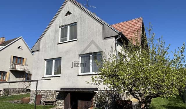 Prodej domu 180 m² s pozemkem 1 010 m², Myslkovice, okres Tábor