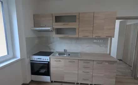 Pronájem bytu 2+kk 53 m², Mlýnská, Ústí nad Labem – Neštěmice