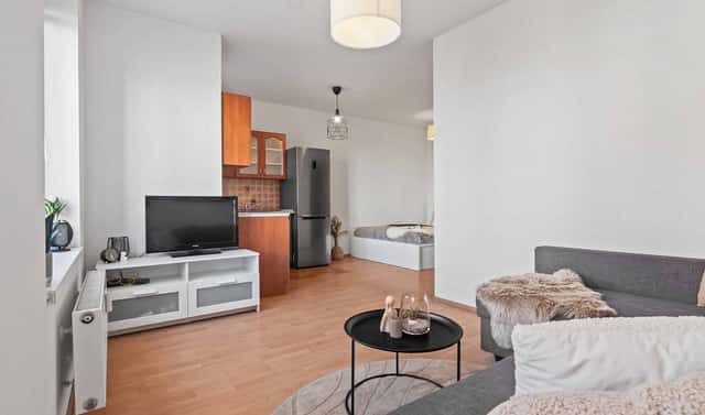 Prodej bytu 1+kk 30 m², Plzeňská, Praha 5 – Košíře