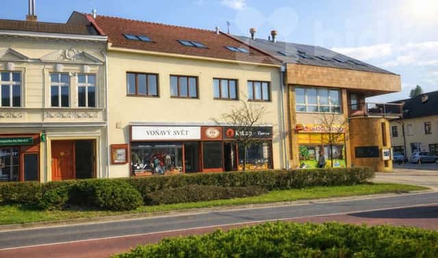 Pronájem obchodních prostor 70 m², Masarykovo nám., Vizovice, okres Zlín
