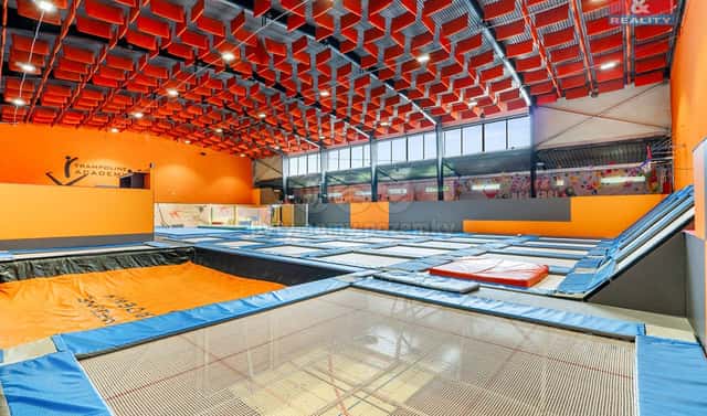 Prodej obchodních prostor 3 086 m², Truhlářova, Ústí nad Labem – Střekov