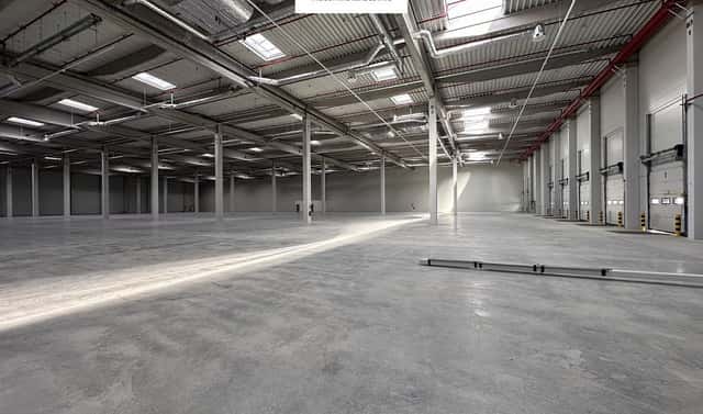 Pronájem výrobních prostor 19 200 m², Prokopa Holého, Velký Osek, okres Kolín