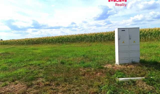 Prodej stavebního pozemku 1 607 m², Štarnov, okres Olomouc