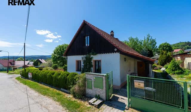 Prodej domu 90 m² s pozemkem 583 m², V Domkách, Horní Planá, okres Český Krumlov