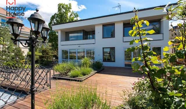 Pronájem domu 240 m² s pozemkem 820 m², Na vápenném, Praha 4 – Podolí
