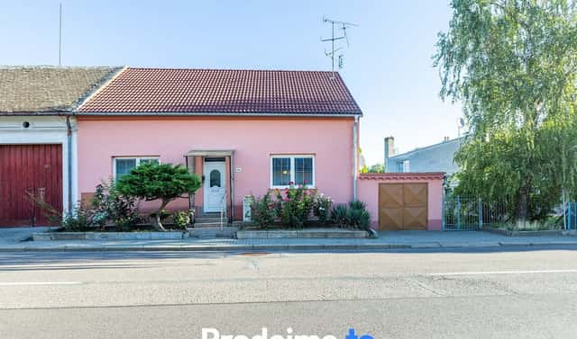 Prodej domu 104 m² s pozemkem 700 m², Znojemská, Hrušovany nad Jevišovkou, okres Znojmo
