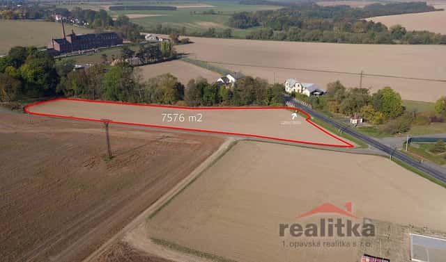 Prodej stavebního pozemku 7 575 m², Brumovice – Skrochovice, okres Opava