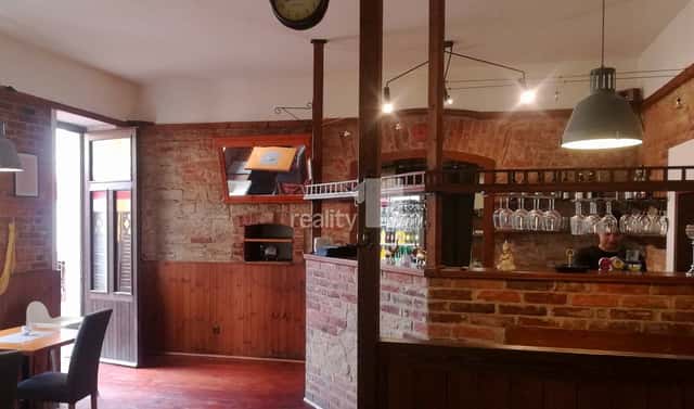 Pronájem restaurace 232 m², Masarykovo náměstí, Náchod