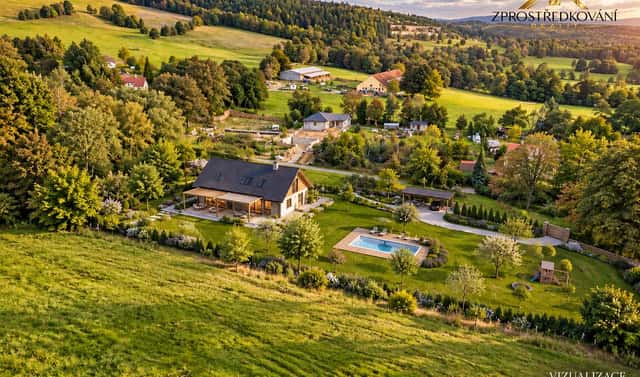 Prodej stavebního pozemku 3 300 m², Dolní Nivy, okres Sokolov