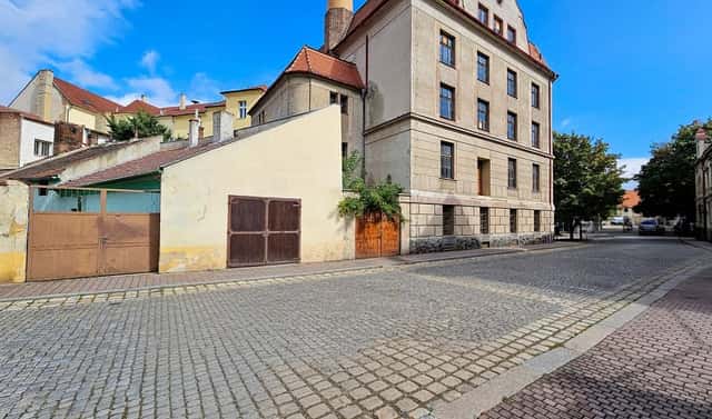 Prodej skladovacích prostor 2 000 m², Kovářská, Žatec, okres Louny