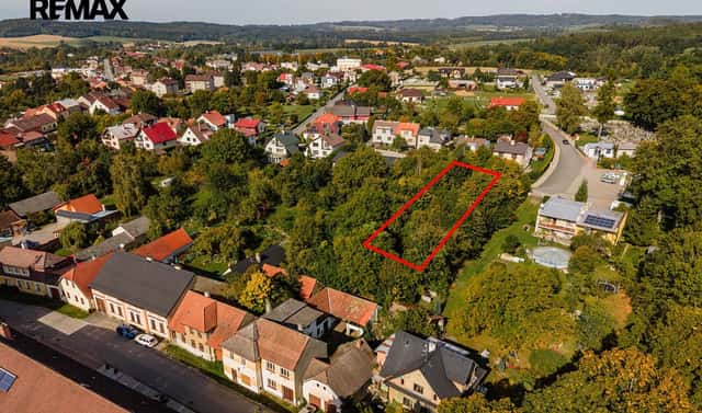 Prodej stavebního pozemku 900 m², Chýnov, okres Tábor
