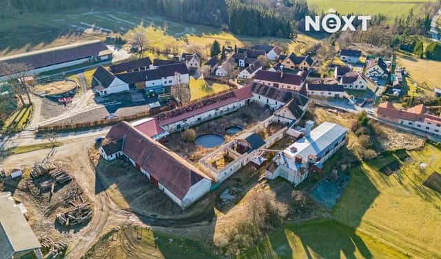 Prodej domu 1 400 m² s pozemkem 9 526 m², Křemže – Chlumeček, okres Český Krumlov