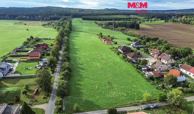Prodej stavebního pozemku 16 539 m², Mýto, okres Rokycany