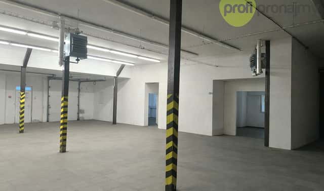 Pronájem skladovacích prostor 1 849 m², Rybníky IV, Zlín – Prštné