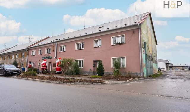 Prodej nájemního domu, činžáku 450 m², Hlavní, Skrbeň, okres Olomouc