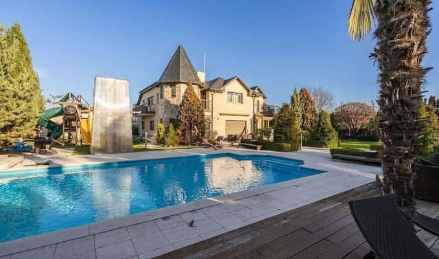 Prodej domu 700 m² s pozemkem 1 893 m², Nad Vltavou, Roztoky, okres Praha-západ
