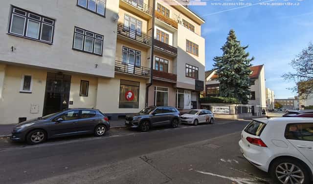 Prodej obchodních prostor 73 m², Za Pasáží, Pardubice – Zelené Předměstí