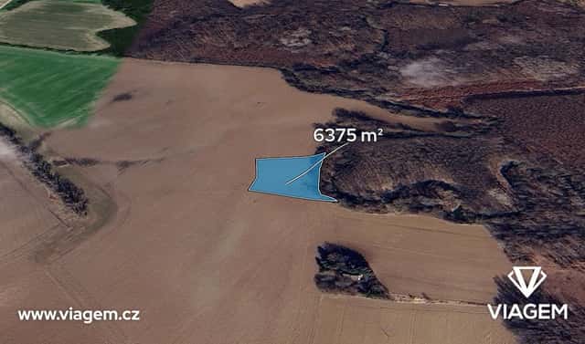 Prodej pole 956 m², Kroměříž