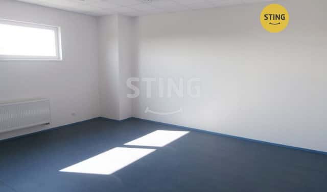 Pronájem kanceláře 504 m², Týnecká, Olomouc – Holice