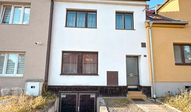 Prodej domu 120 m² s pozemkem 527 m², Hlavní, Rajhradice, okres Brno-venkov