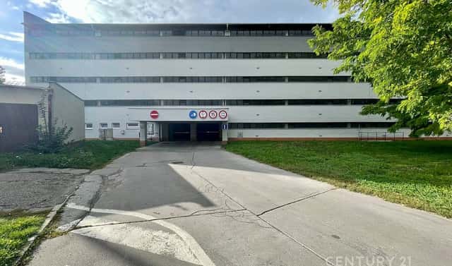 Prodej parkovacího stání na ulici Voroněžská 3099/1a, Voroněžská, Brno – Žabovřesky, okres Brno-město