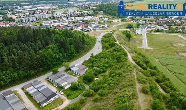 Pronájem zděné garáže 19 m2, Beroun ul. Okrajová., Okrajová, Beroun – Beroun-Město