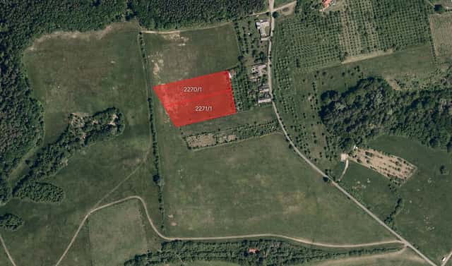 Prodej pole 7 400 m², Stříbrnice, okres Uherské Hradiště