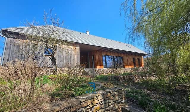 Prodej domu 98 m² s pozemkem 1 201 m², Pošná – Nesvačily, okres Pelhřimov