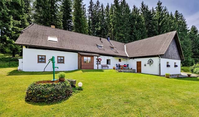 Prodej domu 303 m² s pozemkem 27 142 m², Frymburk, okres Český Krumlov