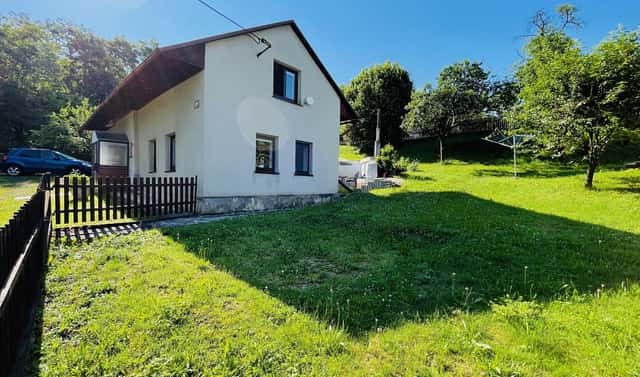 Prodej domu 130 m² s pozemkem 1 063 m², Čtveřín – Doubí, okres Liberec