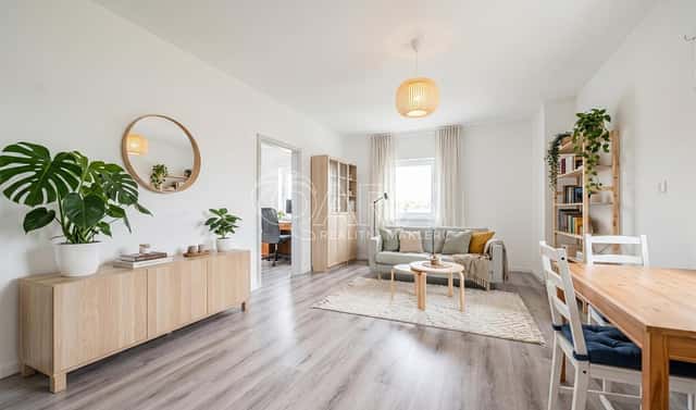 Prodej bytu 2+kk 56 m², Čsl. armády, Hostivice, okres Praha-západ