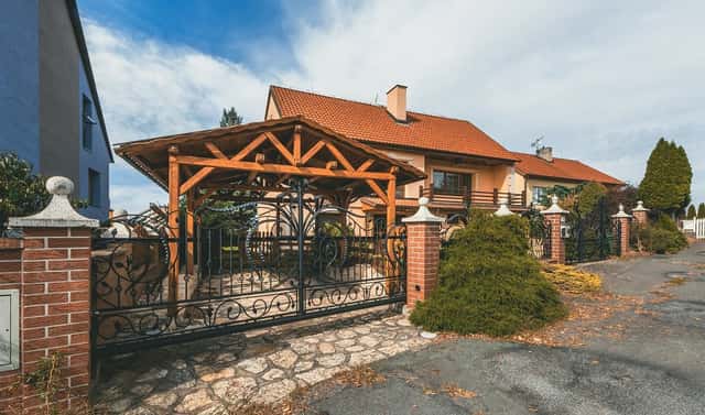 Prodej domu 240 m² s pozemkem 681 m², Sobětuchy, okres Chrudim