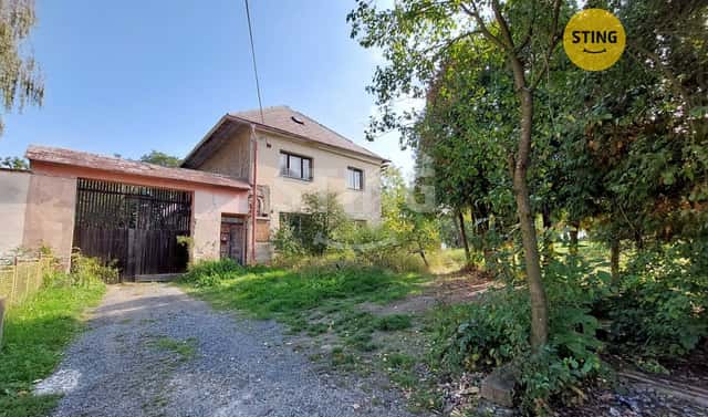 Prodej domu 260 m² s pozemkem 6 448 m², Dolní Těšice, okres Přerov