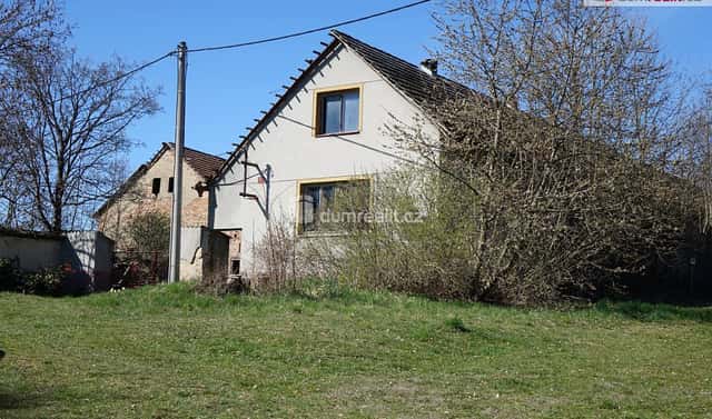 Prodej domu 95 m² s pozemkem 1 509 m², Postupice – Čelivo, okres Benešov
